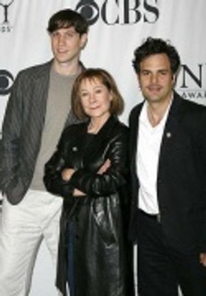 Pablo Schreiber, Zoe Wanamaker & Mark Ruffalo (AWAKE AND SING !) Photo