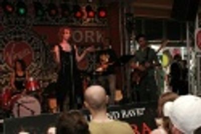 Sandra Bernhard and her band Photo