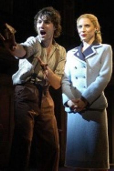 Matt Rawle and Elena Roger Photo