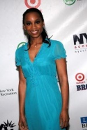 Anika Noni Rose Photo