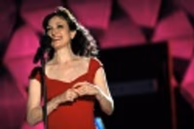 Bebe Neuwirth Photo