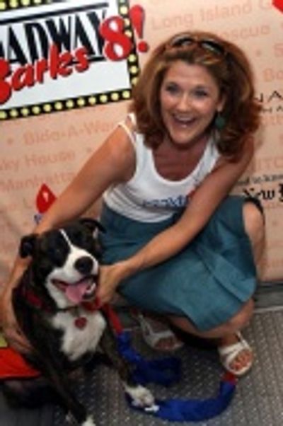 Victoria Clark
 Photo