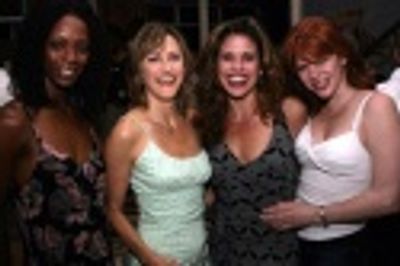 Amy Heggins, Sally Mae Dunn, Rachelle Rak, and Roxane Barlow Photo