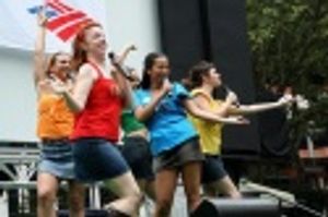 Julie Dingman-Evans, Casey Clark, Erica Schroeder, Marie-France Arcilla and Erin Cros Photo