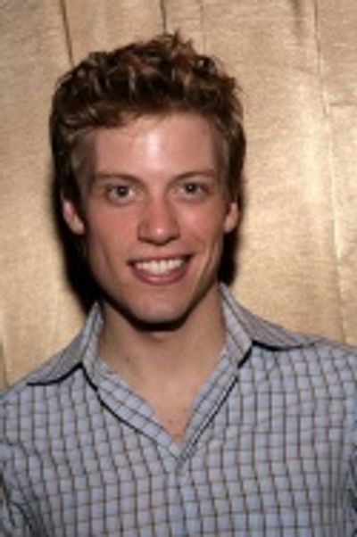 Barrett Foa Photo