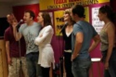 Benjamin Howes, Hunter Bell, Susan Blackwell, Heidi Blickenstaff, Jeff Bowen and Cour Photo