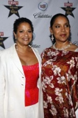 Sisters Debbie Allen and Phylicia Rashad Photo
