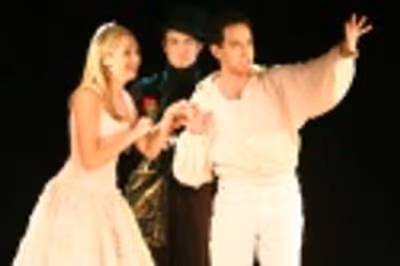 Sara Jean Ford, Douglas Ullman, Jr. and Santino Fontana Photo