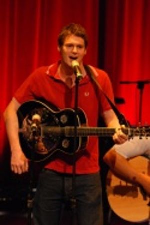 Benjamin Walker sings "Brown-Eyed Girl" Photo