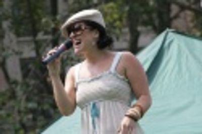 Shoshana Bean Photo