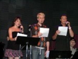 As a bonus encore for the final concert only, Jenna, Michael and John sing "Finlandia Photo