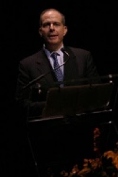 Jed Bernstein reads remarks from John Kander Photo