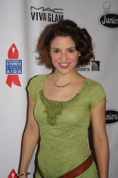 Jenn Gambatese Photo