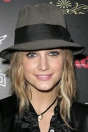 Ashlee Simpson Photo
