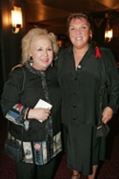 Doris Roberts and Tyne Daly Photo