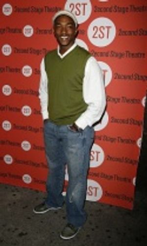 Anthony Mackie Photo