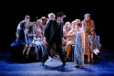  Noonan, Sy Adamowsky, Stout, Hoty, Carly Sonenclar (Finale Act I) Photo