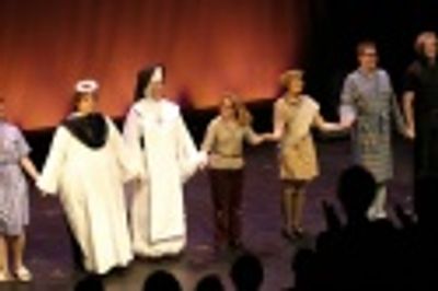 Randy Blair, Kristine Zbornik, Laura Daniel, Tracey Gilbert, Stephen Michael Rondel a Photo