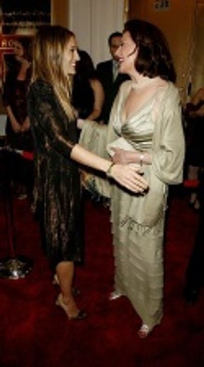 Sarah Jessica Parker and Kelly Bishop Photo