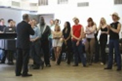 Joe Benincasa introduces the company Photo