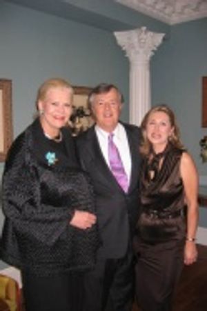 Belinda Bush and hosts Ann and Bill Van Ness Photo