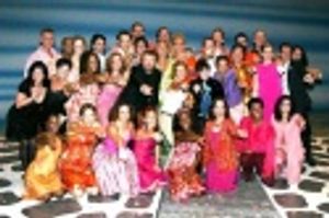 BjÃ'Â¶rn Ulvaeus, Catherine Johnson and cast Photo