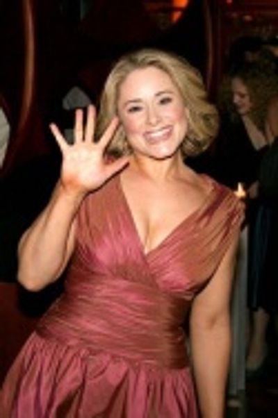 Tina Maddigan Photo