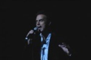 Cheyenne Jackson Photo