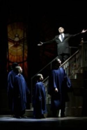 John McMartin and cast members Photo