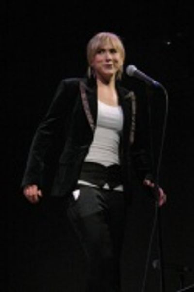 Jennifer Landon Photo
