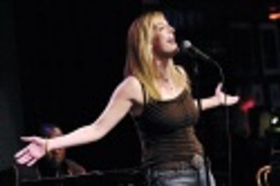 Julia Murney Photo