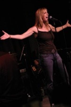 Julia Murney Photo