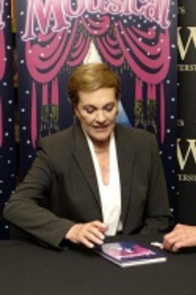 Julie Andrews Photo