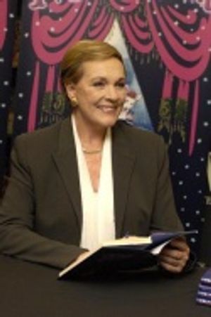 Julie Andrews Photo