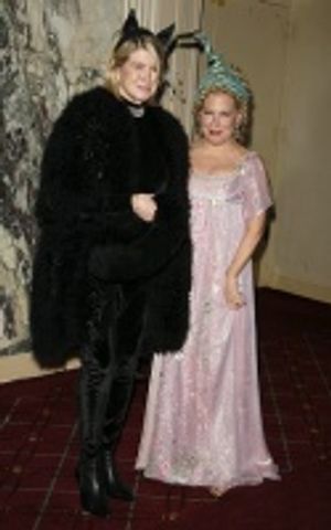 Martha Stewart and Bette Midler
 Photo