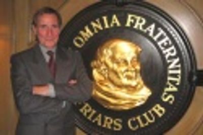 Jim Dale
 Photo