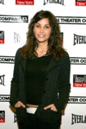 Gina Gershon Photo