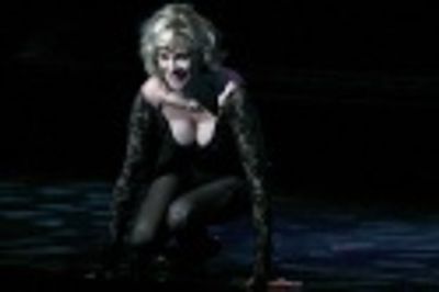 Bebe Neuwirth Photo