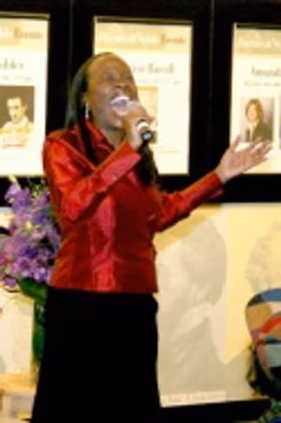Jeannette Bayardelle Photo