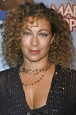 Alex Kingston
 Photo