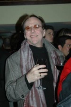 Edward Hibbert Photo