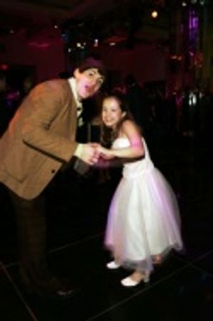 Case Dillard and Katherine Leigh Doherty dance the night away Photo