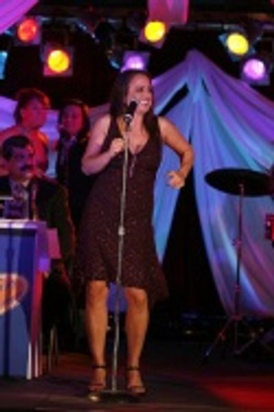 Natalie Toro
 Photo