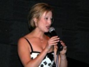 The always beautiful and talented Erin Leigh Peck
treated audiences to "Come Rain or Photo