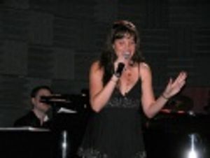 The beautiful and spunky Jenna Leigh Green does her take
on the Judy Garland standar Photo