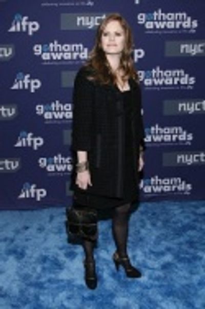 Jennifer Jason Leigh Photo