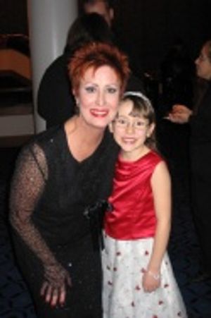 Ruth Williamson and Melody Hollis (Susan Waverly) Photo