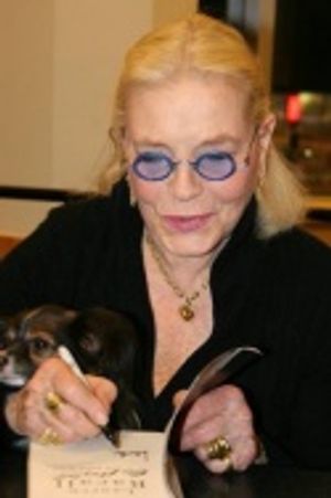 Lauren Bacall
 Photo