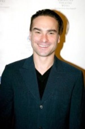 Johnny Galecki Photo