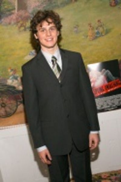Jonathan Groff Photo